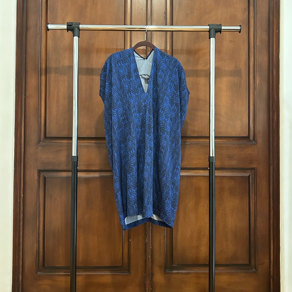Vince blue and black double V-neck oversized silk shift dress tunic size xs